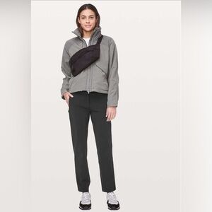Lululemon On The Move Pant in Black.  Size XS